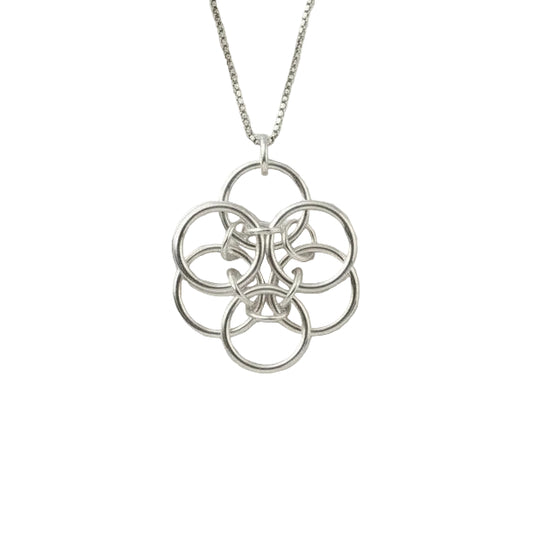 Chainmail Flower Necklace – Interlocking Silver Rings