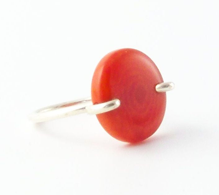 Silk Setting Small Moon Ring – Delicate Vegetable Ivory Ring