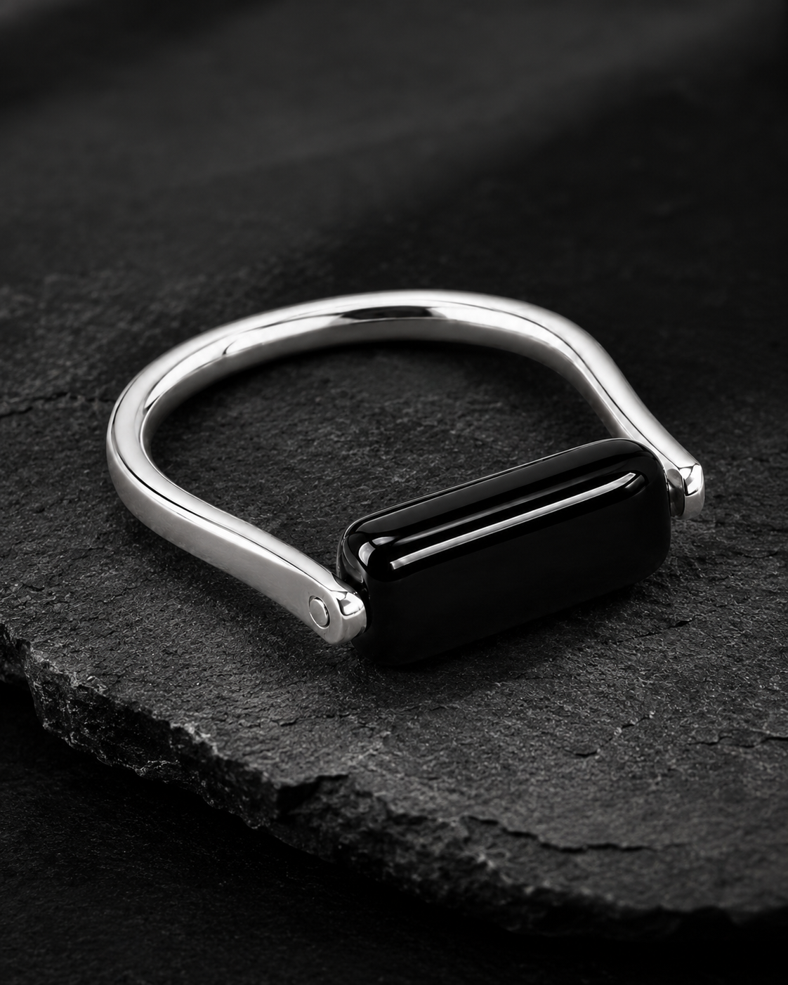 Onyx Swivel Ring in Sterling Silver – Handmade Rotating Ring