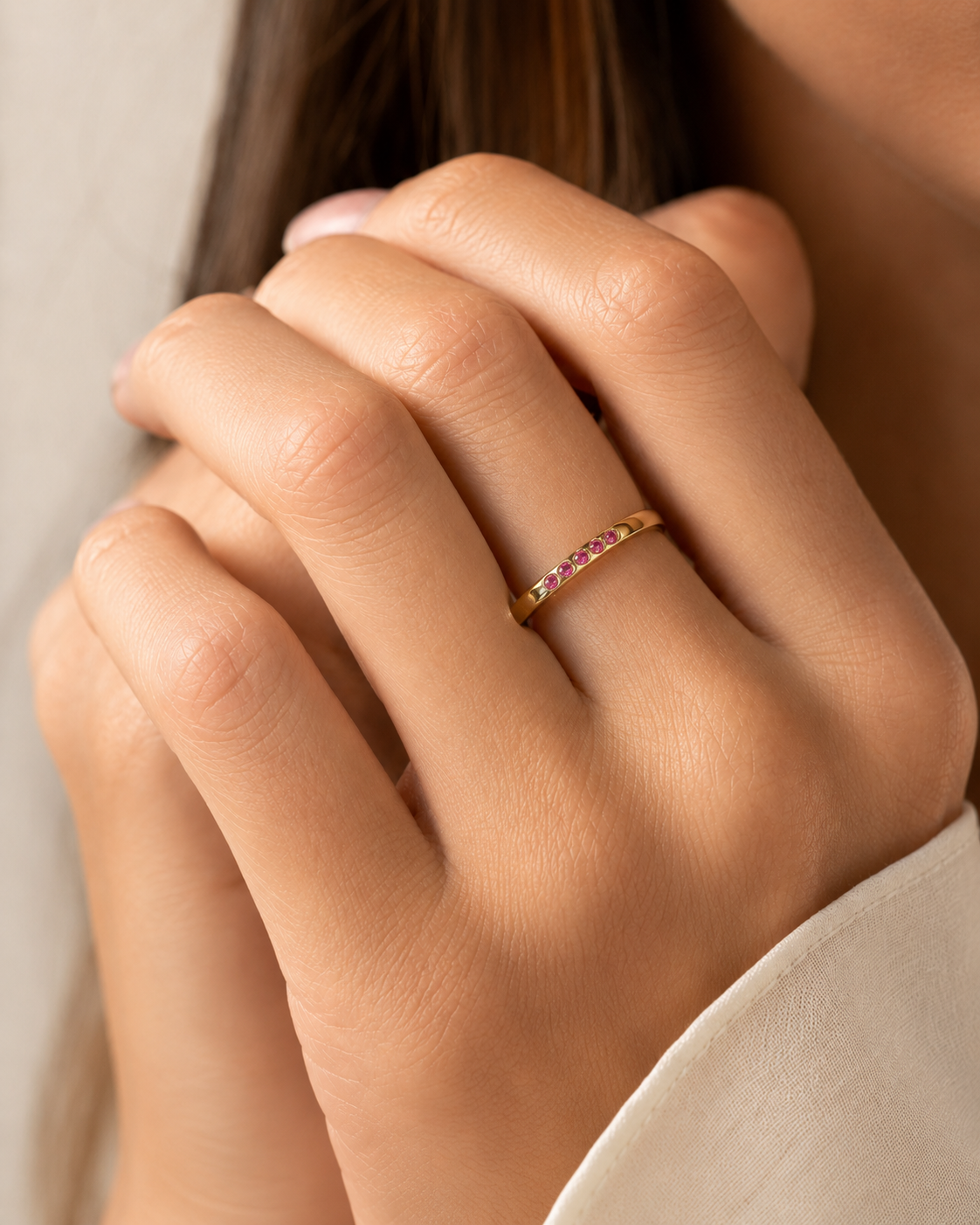 Brilliance Ring with Pink Sapphires in 9ct Yellow Gold